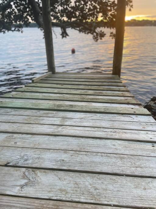 * The Dock Condo * Waterfront Zen In Bluewater ニスビル エクステリア 写真